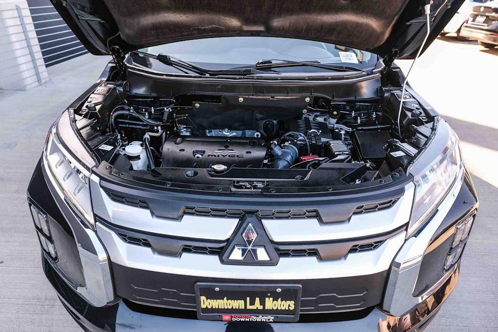 Thumbnail: 2025 Mitsubishi Outlander Sport - 8