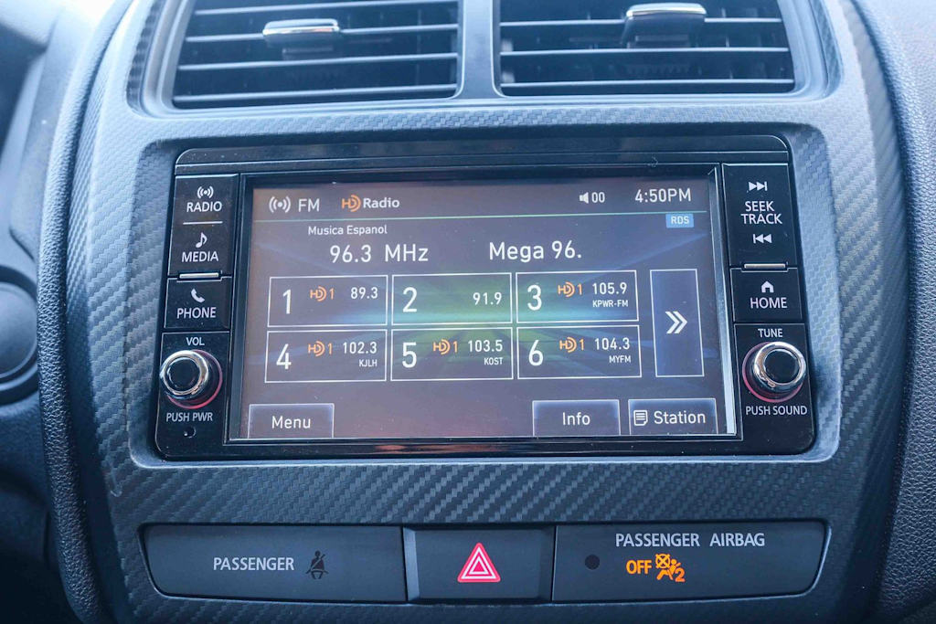 Thumbnail: 2025 Mitsubishi Outlander Sport - 23