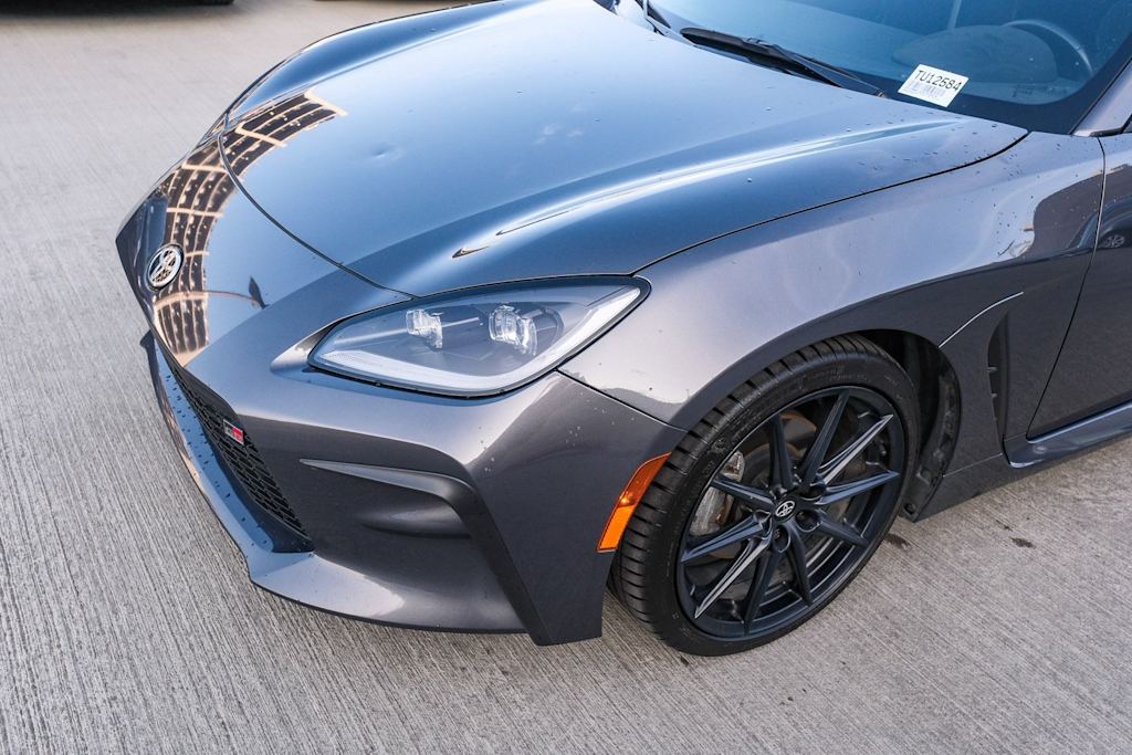 Thumbnail: 2023 Toyota GR86 - 20