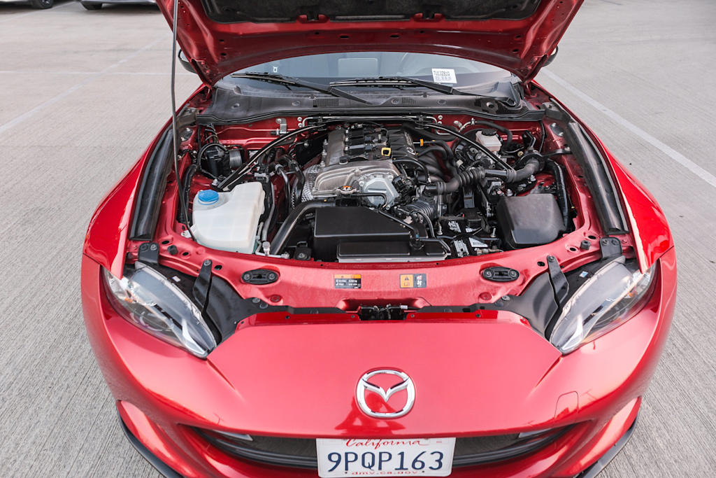 Thumbnail: 2016 Mazda MX-5 Miata - 7