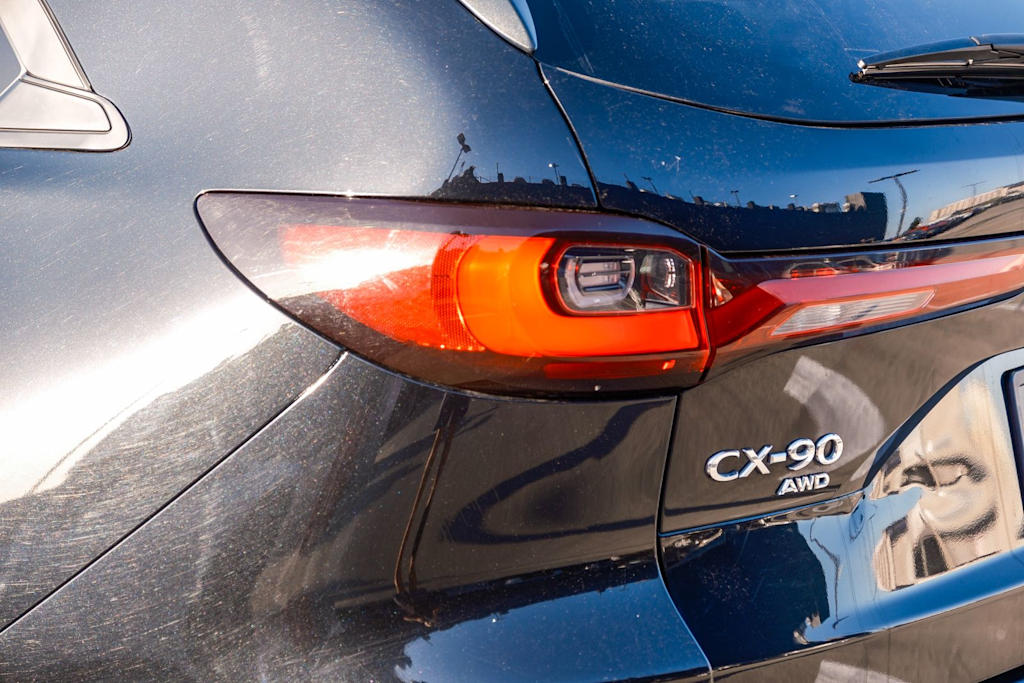 Thumbnail: 2024 Mazda CX-90 - 18