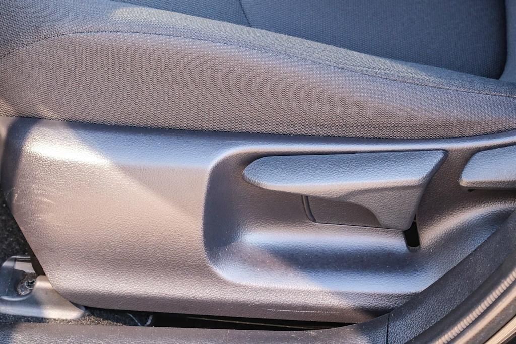 Thumbnail: 2020 Toyota Corolla - 27