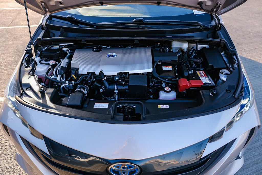 Thumbnail: 2022 Toyota Prius Prime - 8