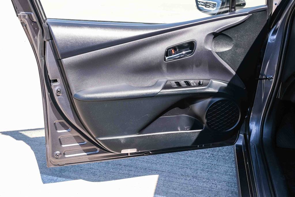 Thumbnail: 2022 Toyota Prius Prime - 25