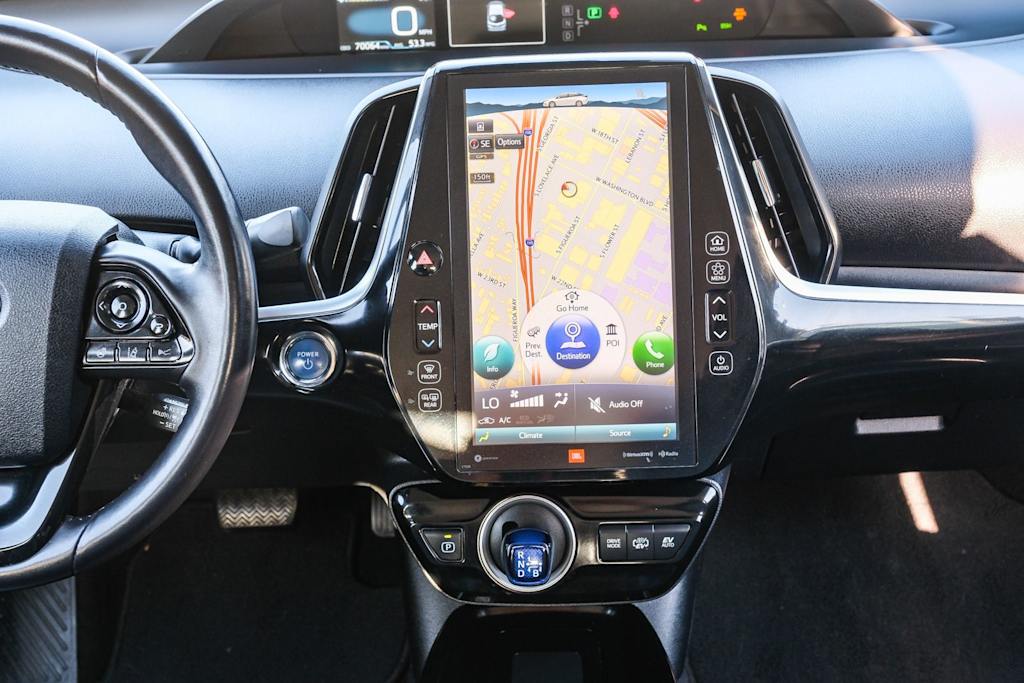 Thumbnail: 2020 Toyota Prius Prime - 12