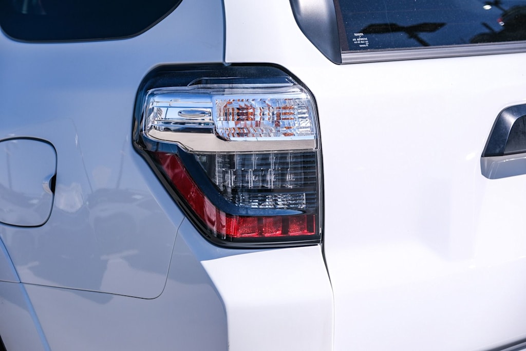Thumbnail: 2023 Toyota 4Runner - 18