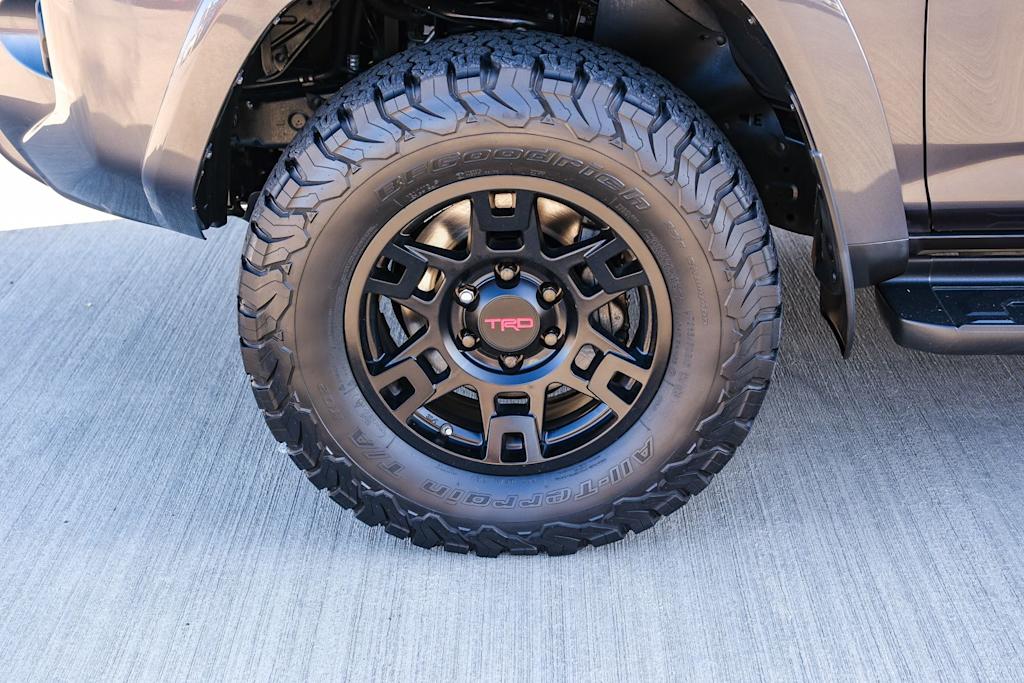 Thumbnail: 2019 Toyota 4Runner - 20