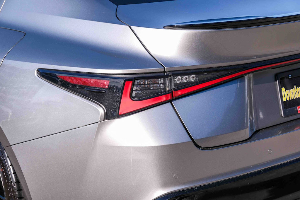 Thumbnail: 2023 Lexus IS - 5