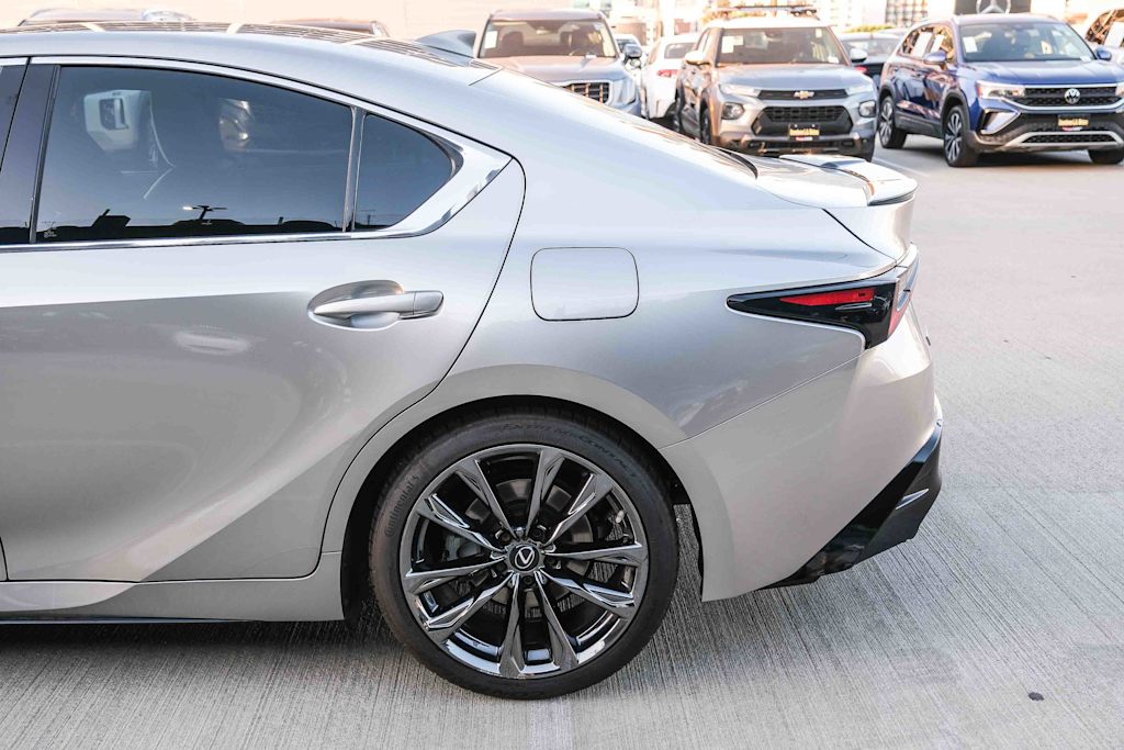 Thumbnail: 2021 Lexus IS - 6