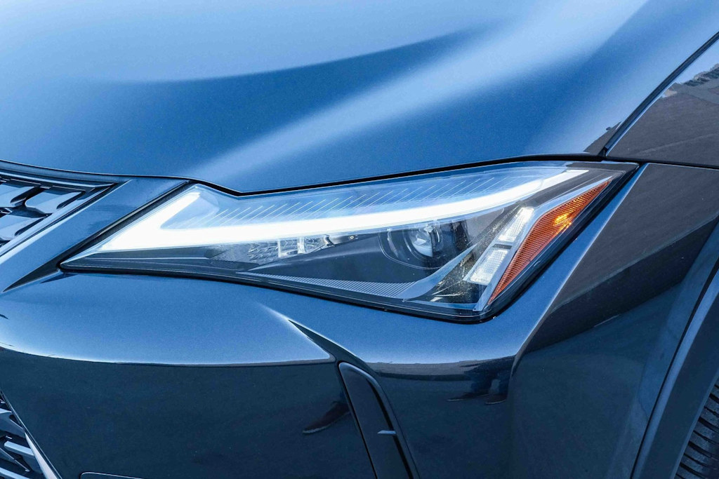 Thumbnail: 2025 Lexus UX - 22