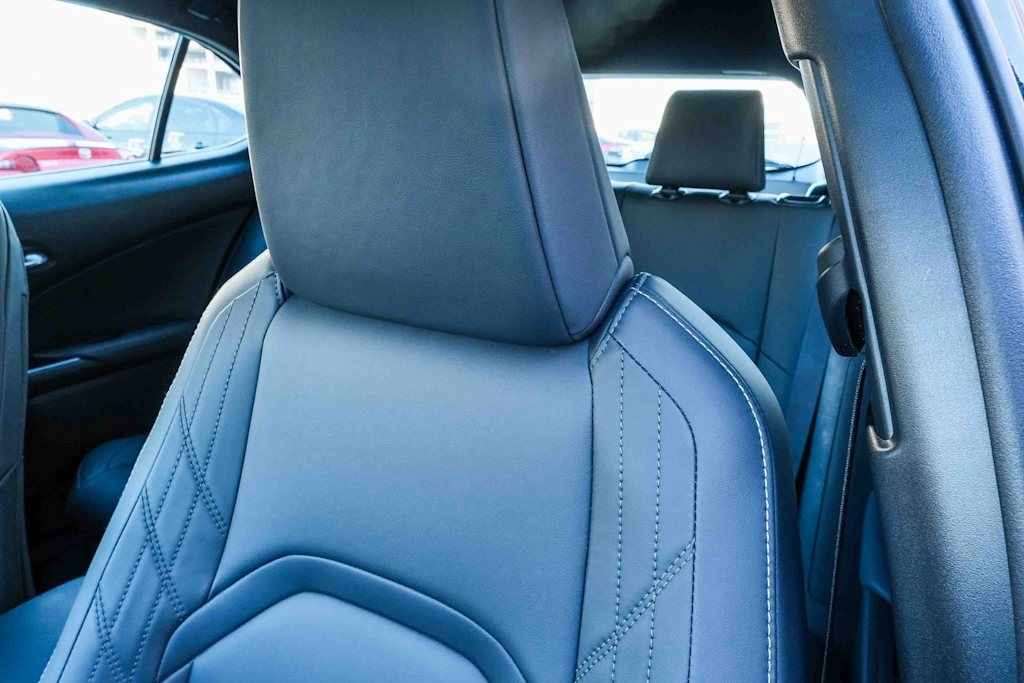 Thumbnail: 2025 Lexus UX - 26