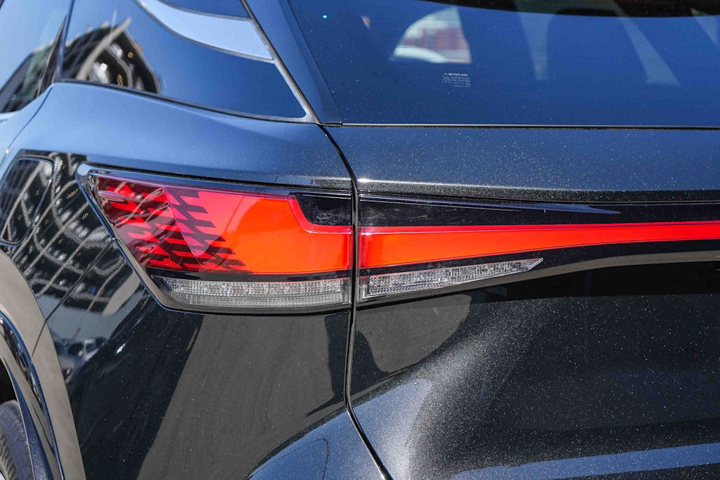 Thumbnail: 2024 Lexus RX - 20