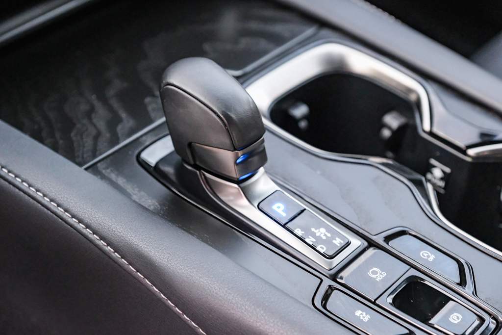 Thumbnail: 2024 Lexus RX - 14