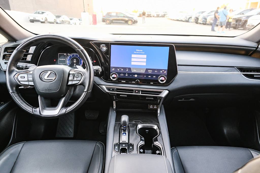 Thumbnail: 2024 Lexus RX - 2