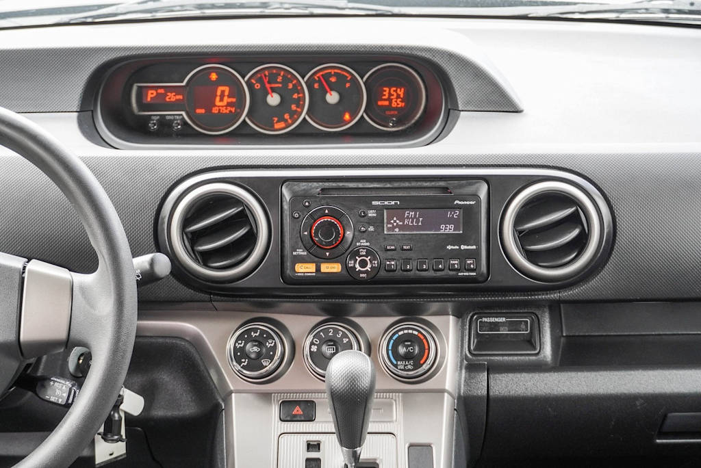 2013 Scion xB Base 21
