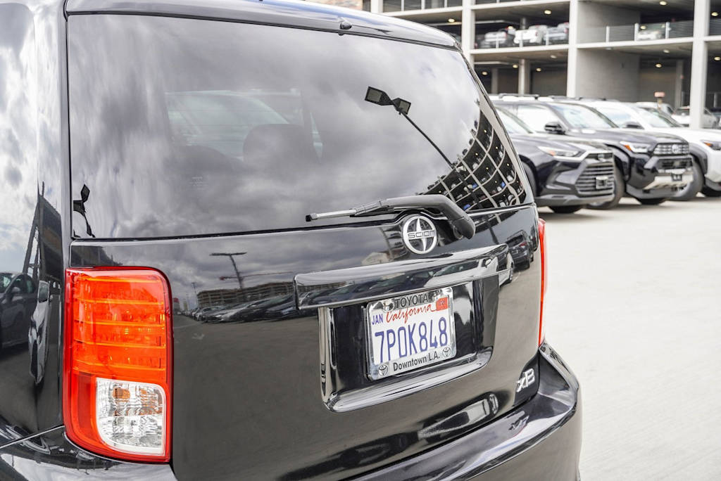 2013 Scion xB Base 8