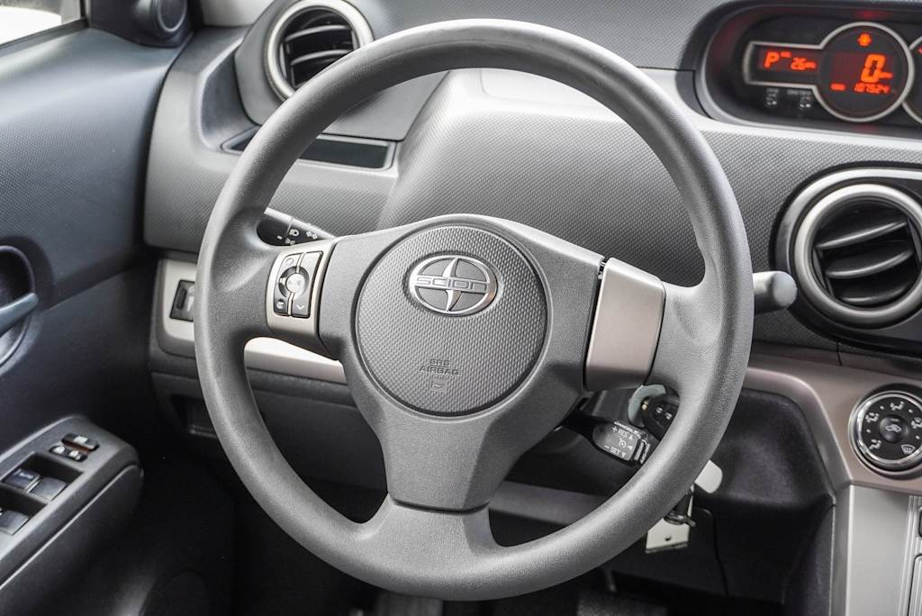 2013 Scion xB Base 9