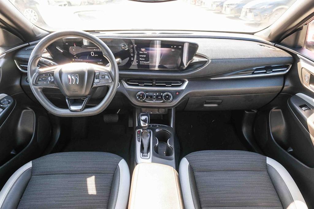 Thumbnail: 2024 Buick Envista - 2