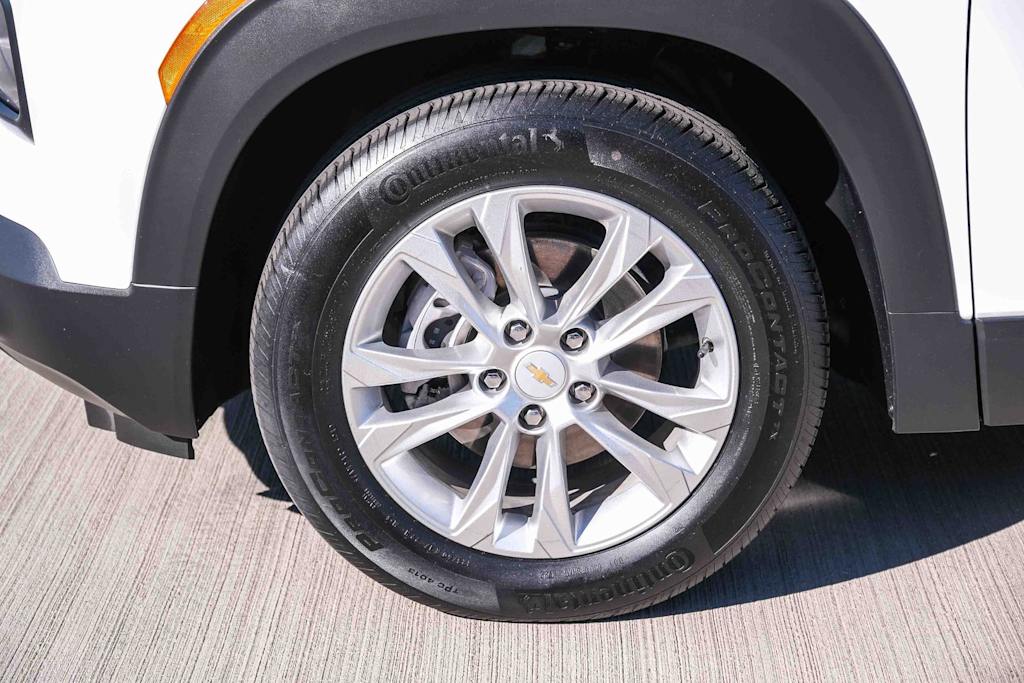 Thumbnail: 2023 Chevrolet TrailBlazer - 20