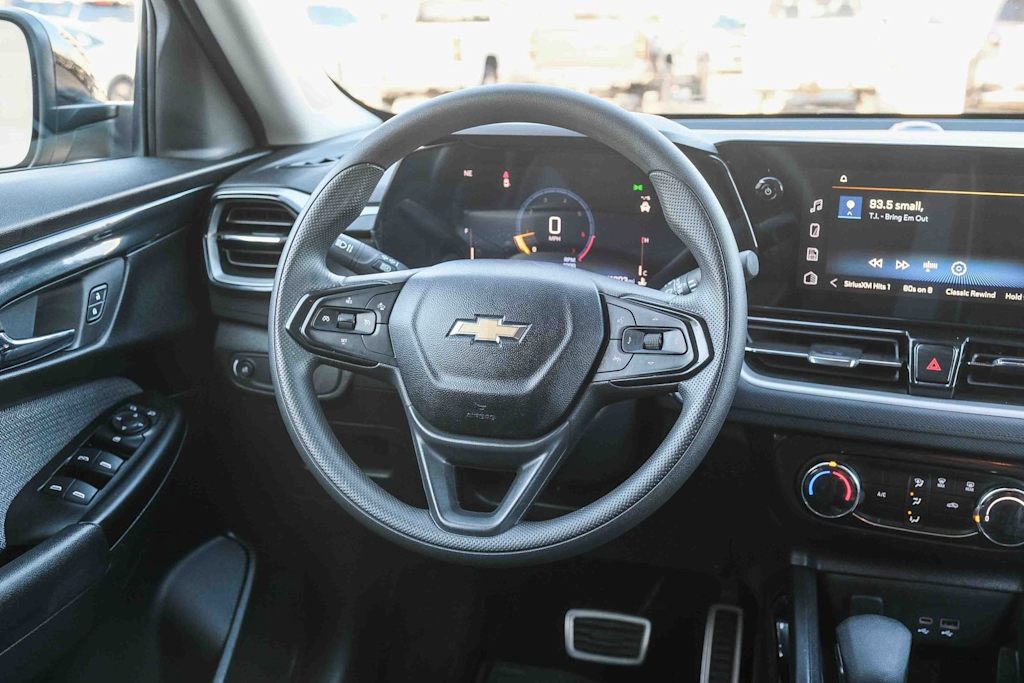 Thumbnail: 2024 Chevrolet TrailBlazer - 2