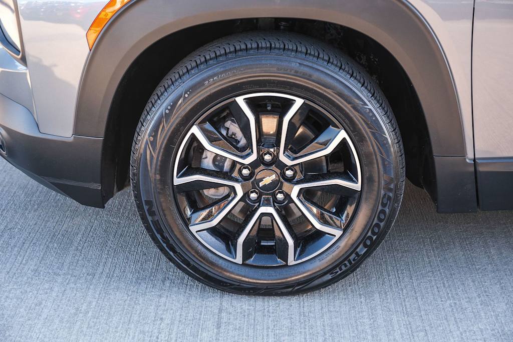 Thumbnail: 2021 Chevrolet TrailBlazer - 20