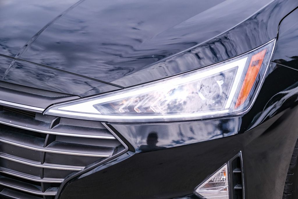 Thumbnail: 2019 Hyundai Elantra - 21