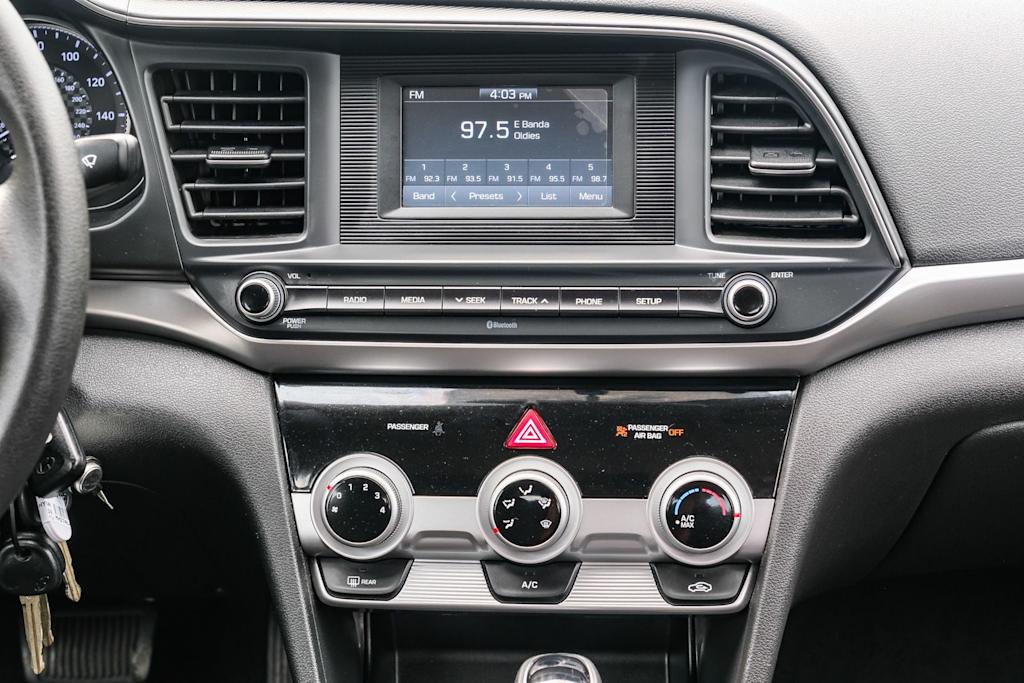 Thumbnail: 2019 Hyundai Elantra - 13