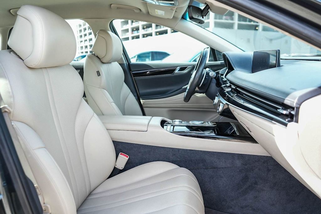 Thumbnail: 2022 Genesis G80 - 10