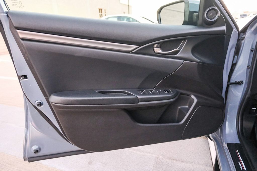 Thumbnail: 2020 Honda Civic - 28