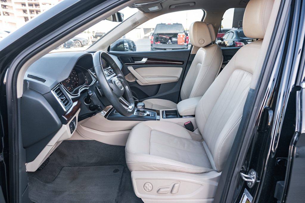 Thumbnail: 2018 Audi Q5 - 11