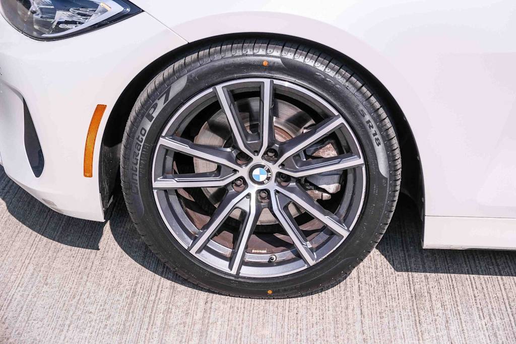 Thumbnail: 2024 BMW 4 Series - 18