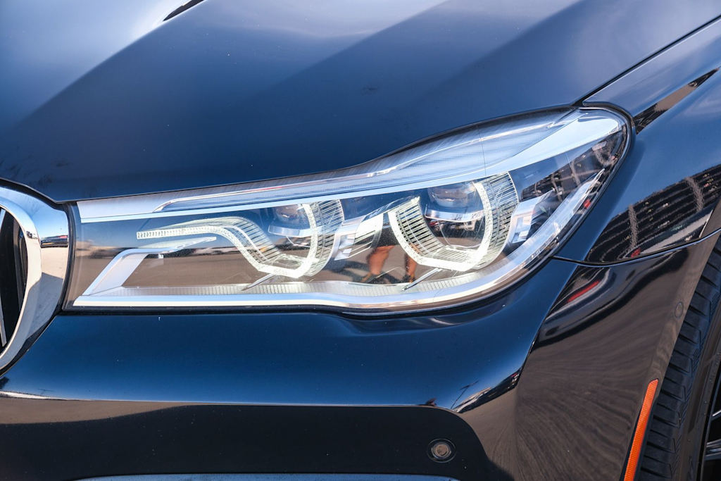 Thumbnail: 2018 BMW 7 Series - 22