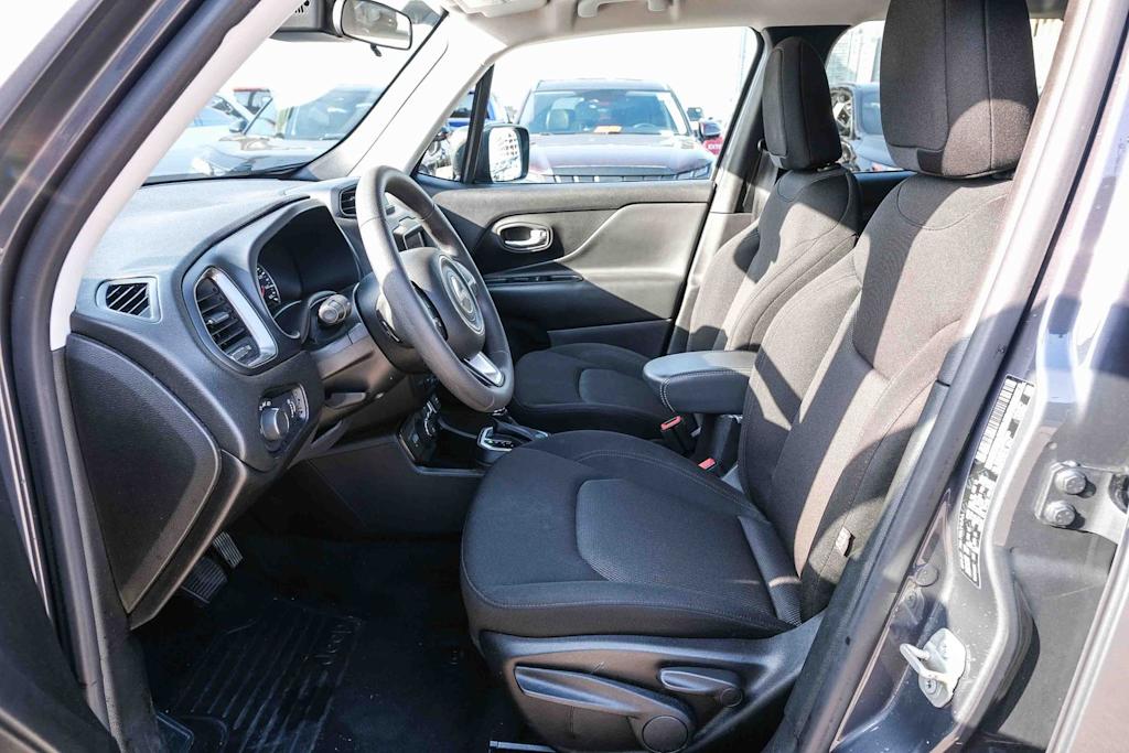 Thumbnail: 2023 Jeep Renegade - 11