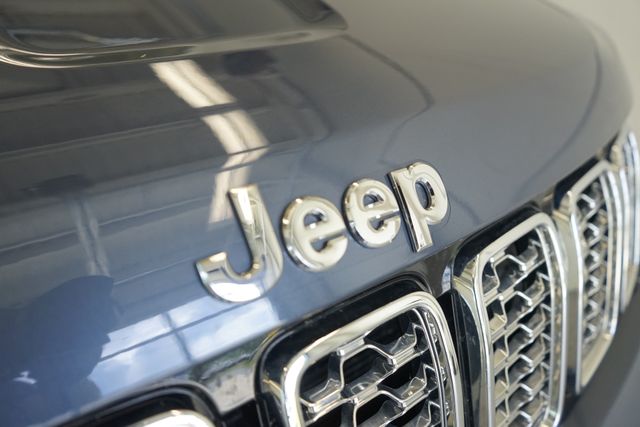 Thumbnail: 2020 Jeep Grand Cherokee - 28