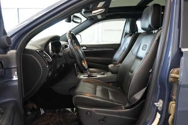 Thumbnail: 2020 Jeep Grand Cherokee - 10
