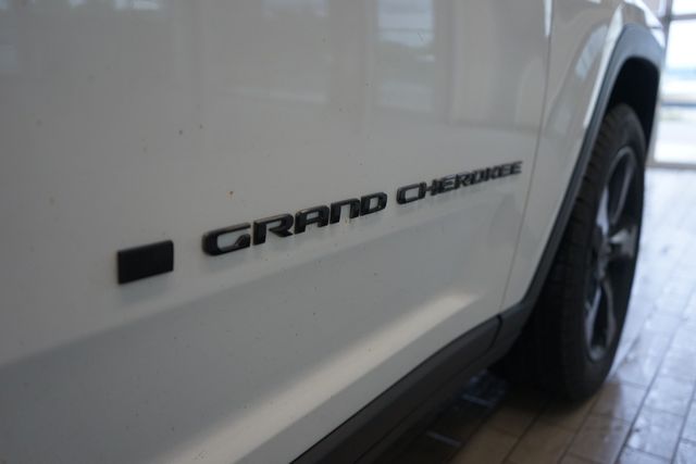 Thumbnail: 2021 Jeep Grand Cherokee L - 18