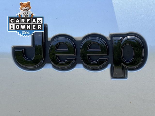 Thumbnail: 2023 Jeep Grand Cherokee L - 26