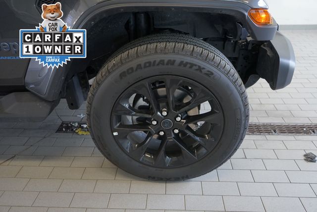 Thumbnail: 2025 Jeep Wrangler - 8