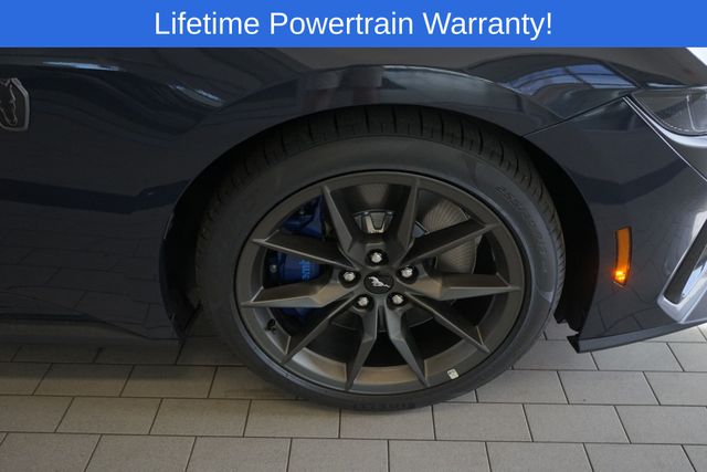 Thumbnail: 2025 Ford Mustang - 8