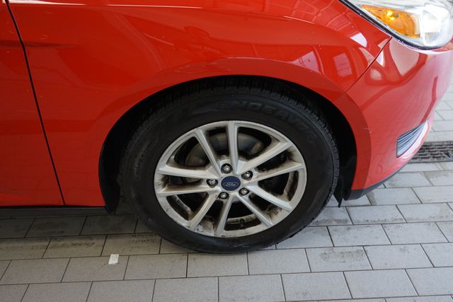 Thumbnail: 2017 Ford Focus - 7