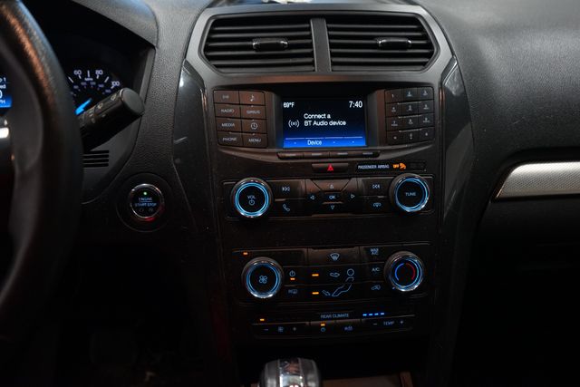 Thumbnail: 2018 Ford Explorer - 8