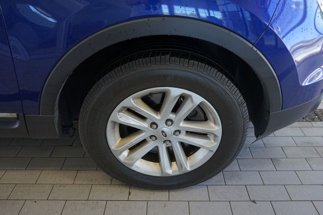Thumbnail: 2014 Ford Explorer - 7