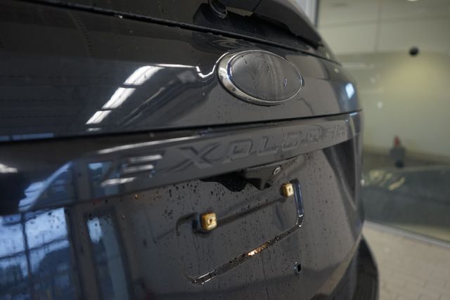 Thumbnail: 2019 Ford Explorer - 17