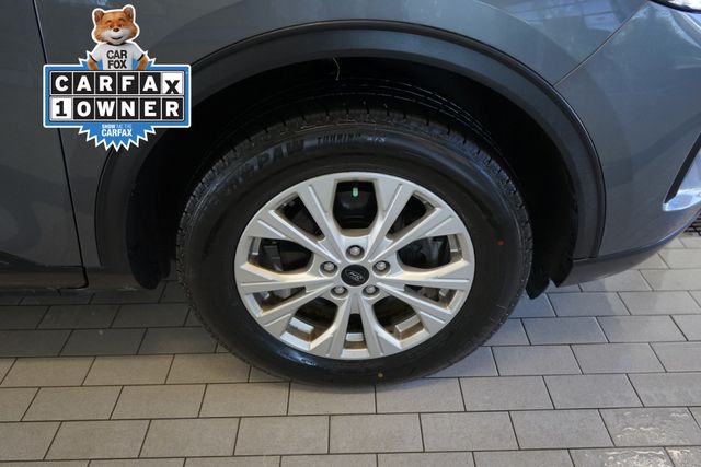 Thumbnail: 2023 Ford Escape - 6
