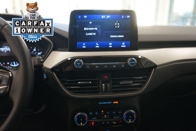 Thumbnail: 2022 Ford Escape - 8