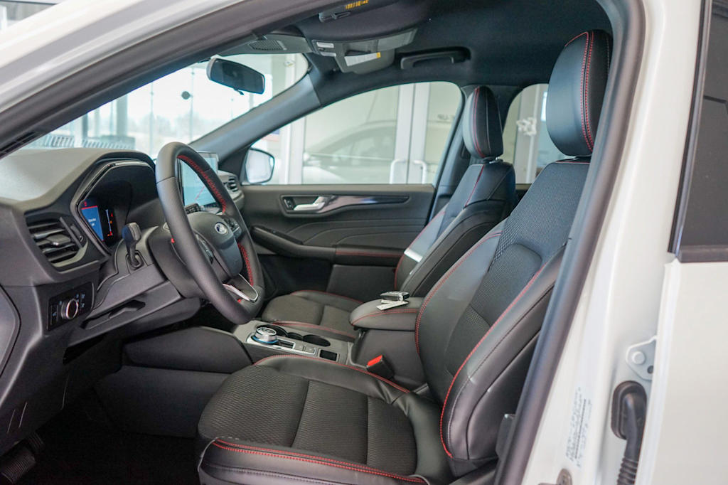 Thumbnail: 2025 Ford Escape - 9