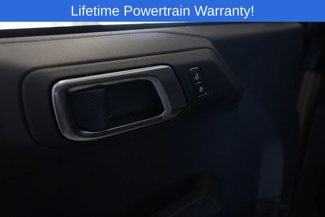 Thumbnail: 2025 Ford Bronco - 29