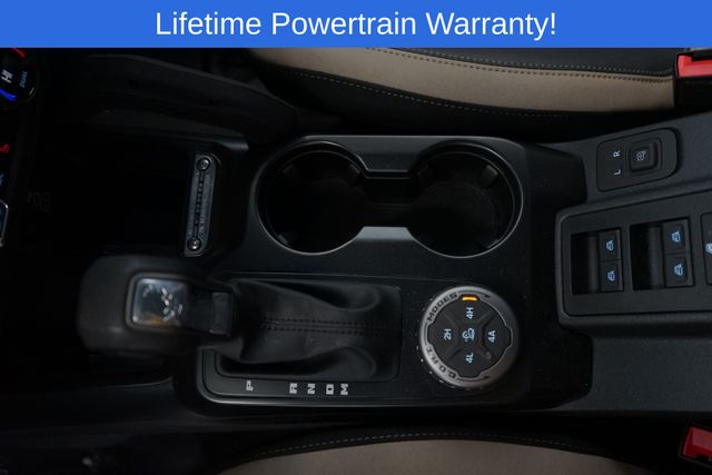 Thumbnail: 2026 Ford Bronco - 14