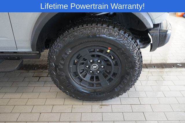 Thumbnail: 2026 Ford Bronco - 8