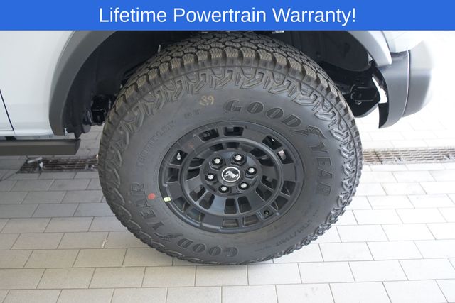 Thumbnail: 2026 Ford Bronco - 8